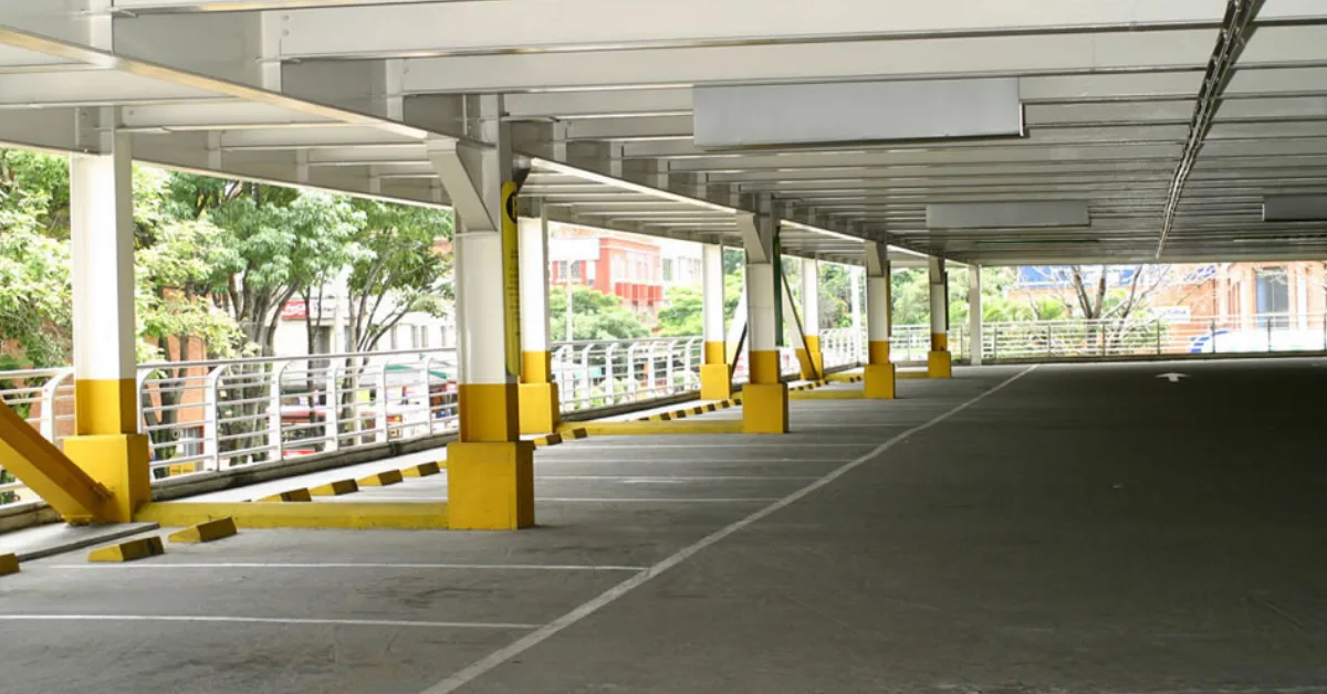 img parqueaderos